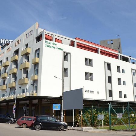Riverview Hotel Bahau Eksteriør bilde